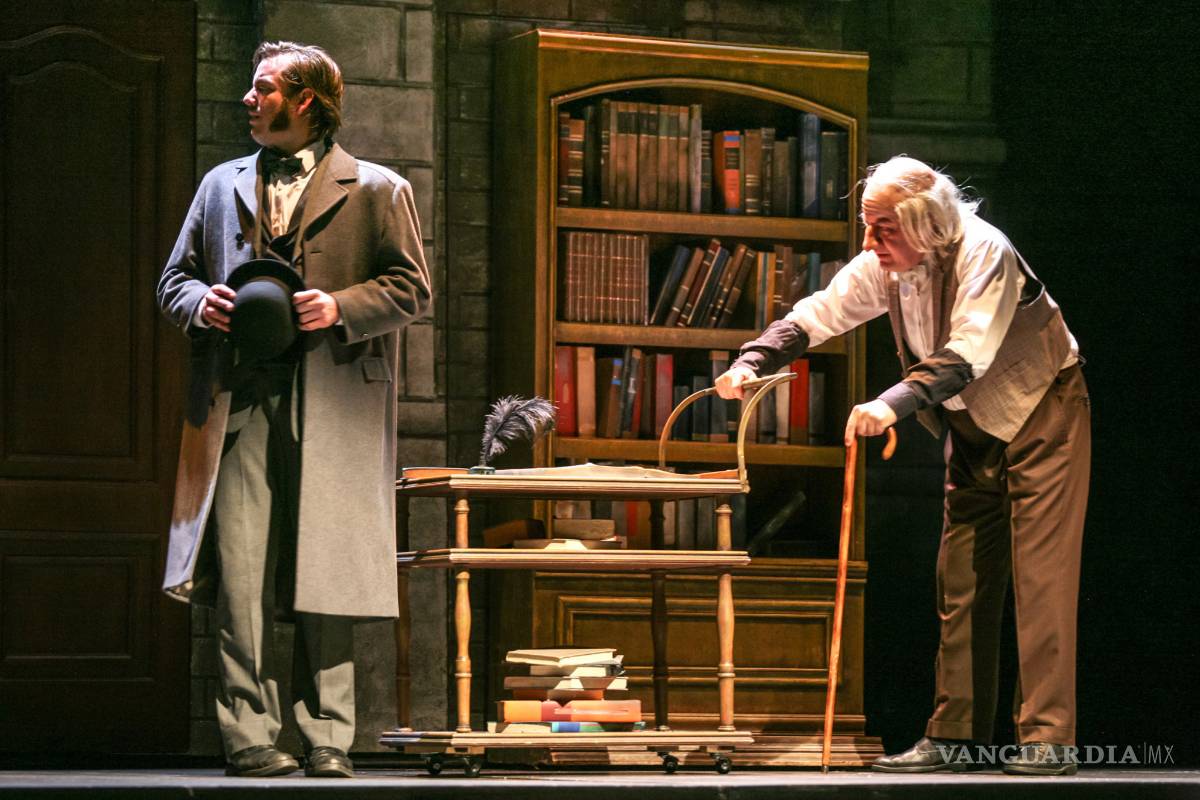 $!Aterroriza a saltillenses 'El fantasma en el espejo'