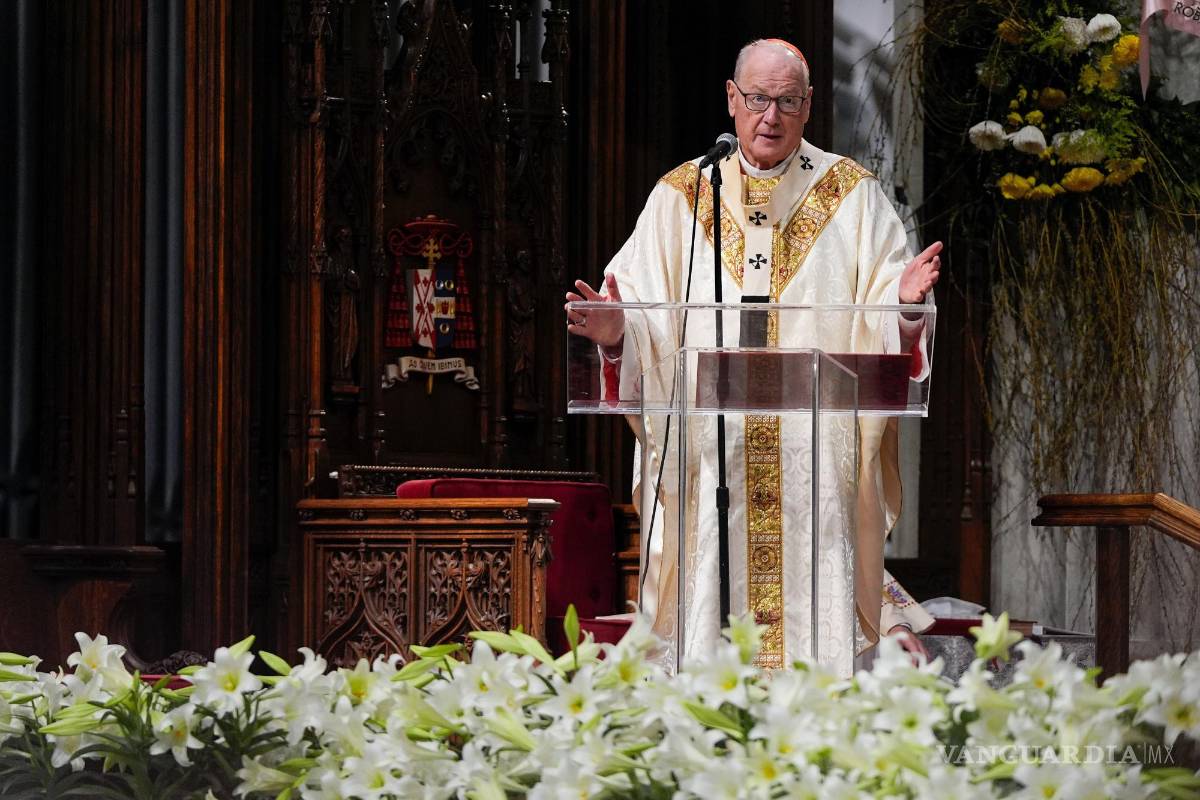 $!El cardenal Timothy Dolan habla en una misa en honor al difunto papa Francisco en la catedral de San Patricio, el 22 de abril de 2025, en Nueva York.