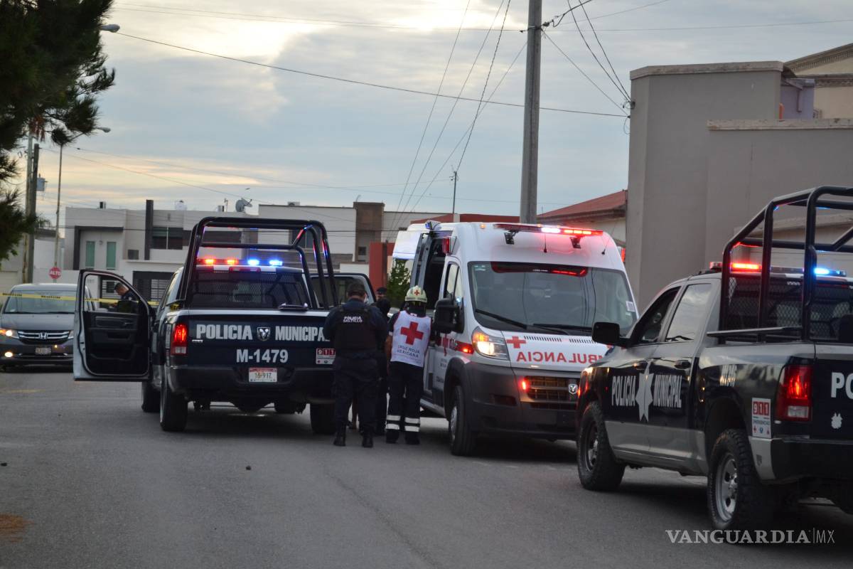 Mujer de 20 años va al baño de un bar de Saltillo; amanece desnuda en casa de desconocido