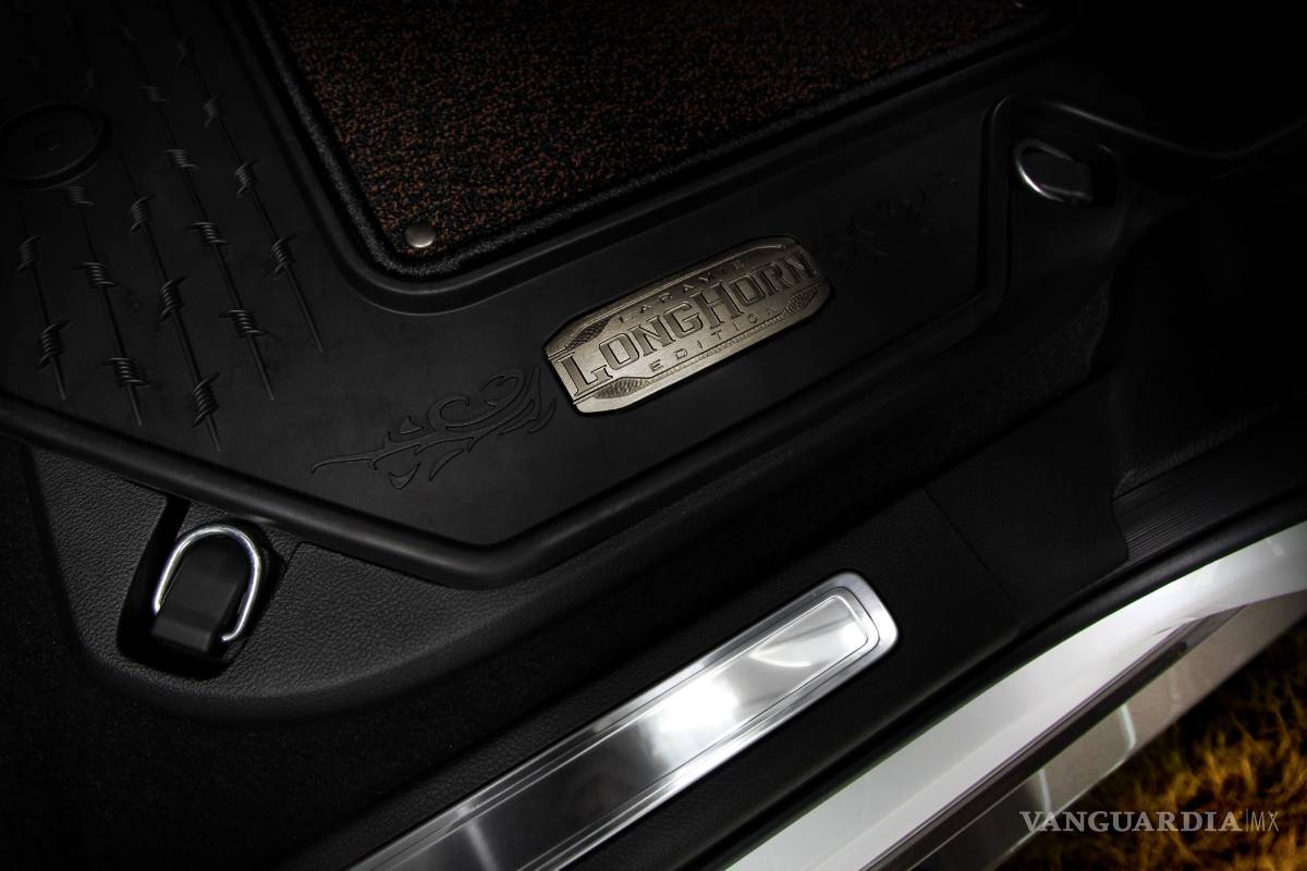 $!Así es la Ram Laramie Longhorn 2019, camioneta lujosa, poderosa y exclusiva (fotos)