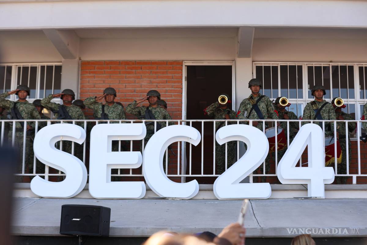 $!La ceremonia se llevó a cabo en la Secundaria Número 24, “Higinio González Calderón”.