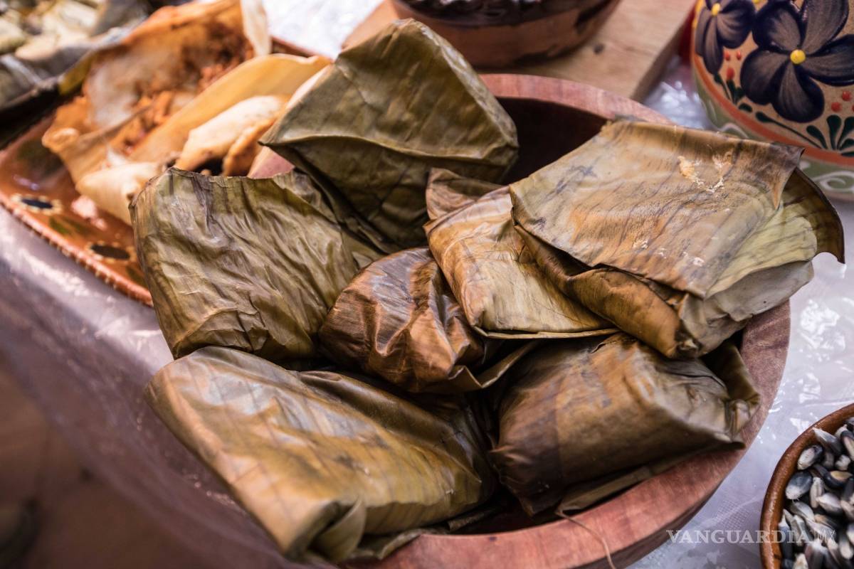 $!De camarón, chapulines, y gansito... así es la variedad en la Feria del Tamal de CDMX