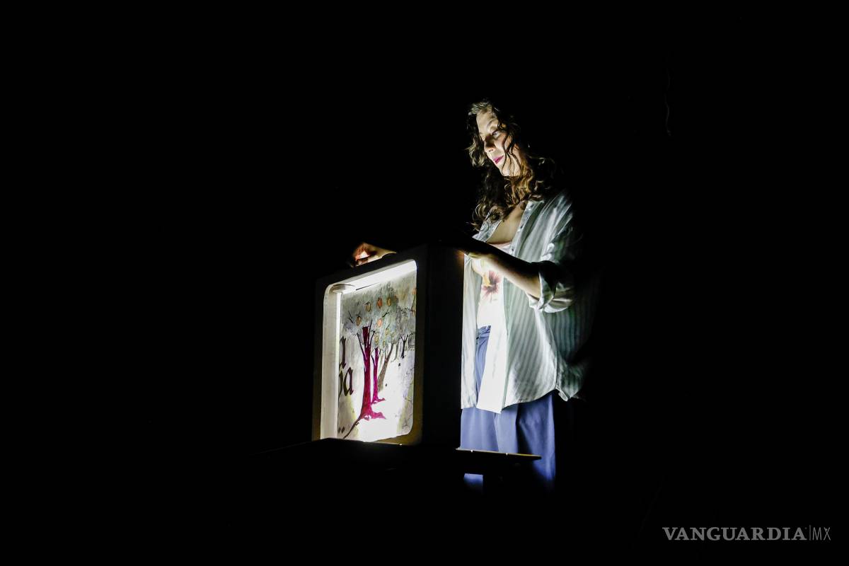 $!Para el duelo, teatro: Presentan la obra ‘Cantares’ en Ramos Arizpe