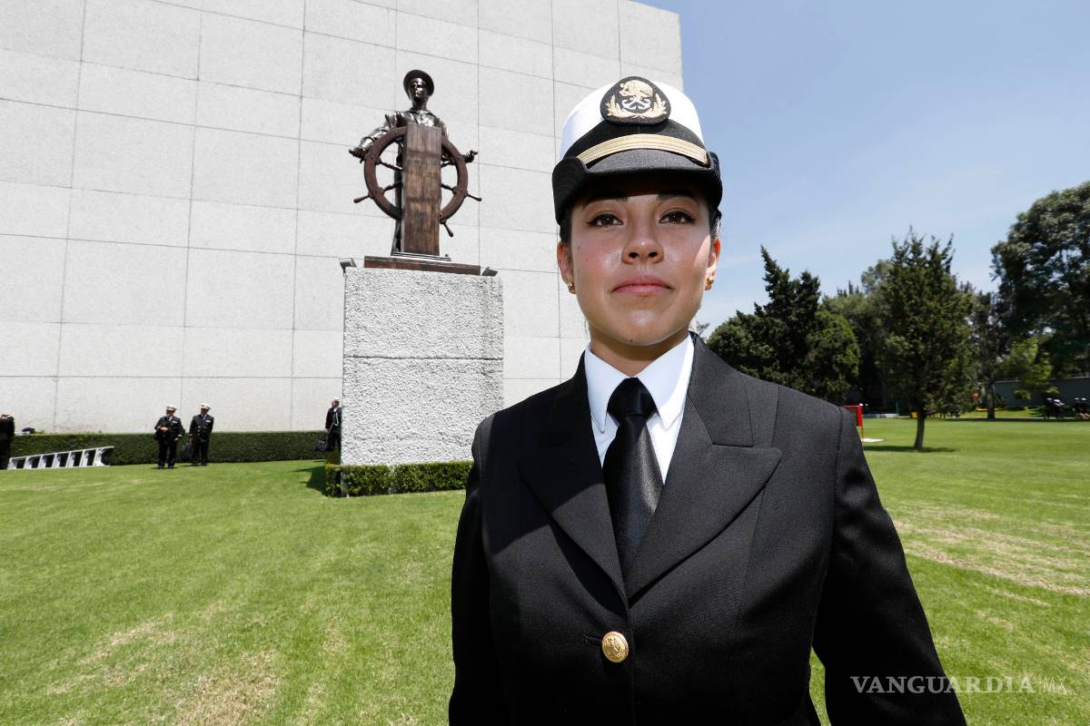 ‘Decidí ser médico naval para honrar a México’