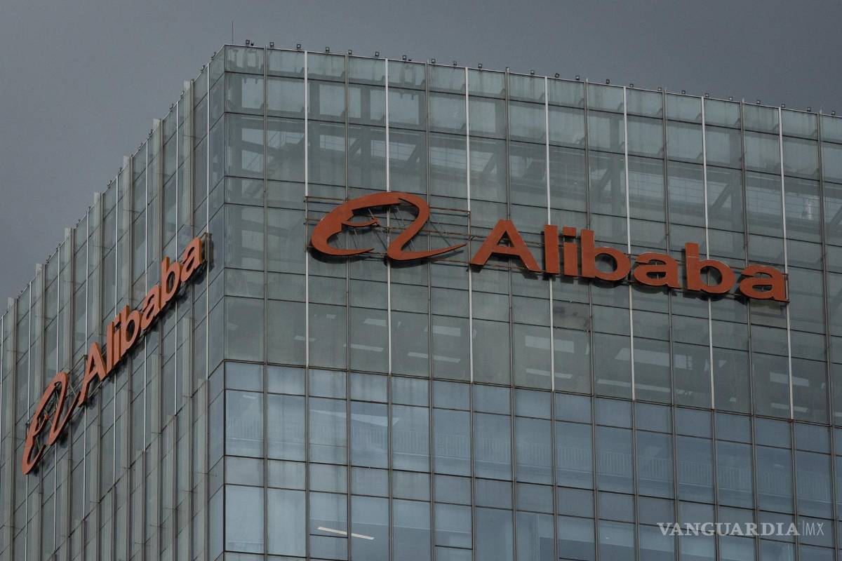 $!El logotipo de Alibaba se muestra en una oficina de Alibaba en Pekín, China, el 9 de junio de 2026.