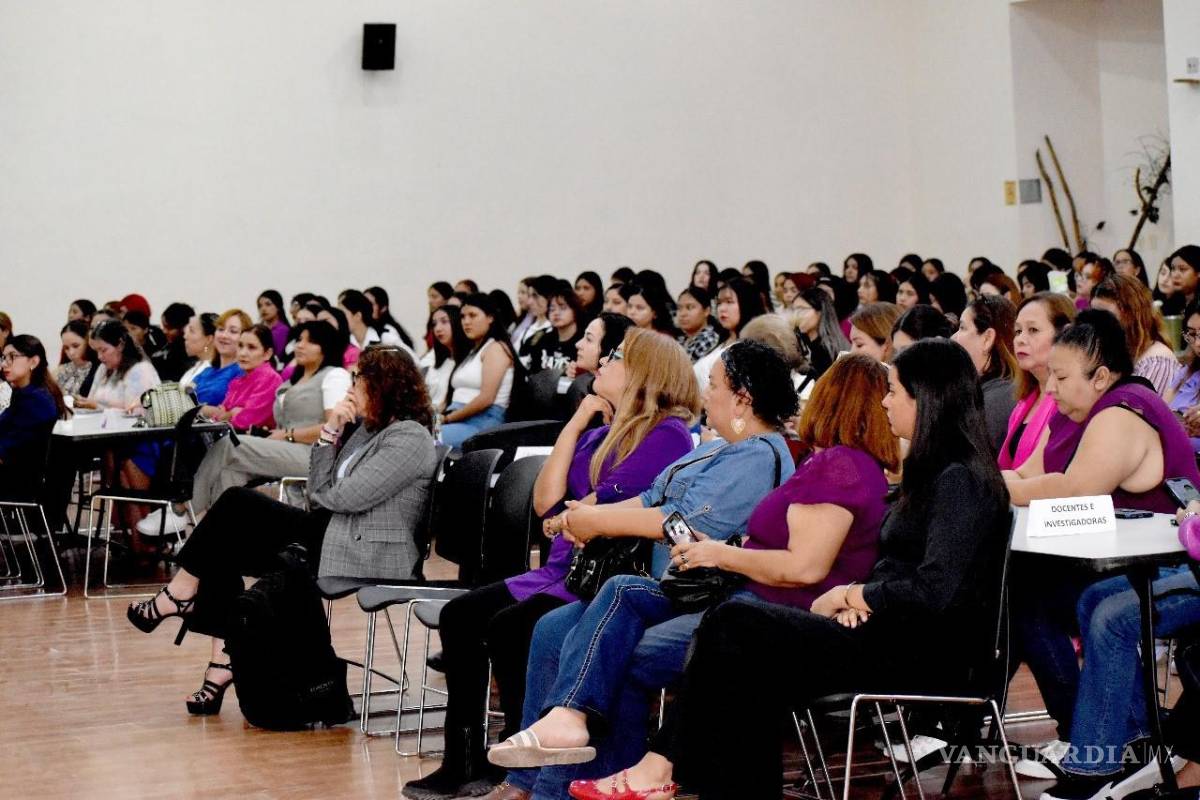$!Los Foros Violeta se llevaron a cabo en las unidades Saltillo, Torreón y Norte.