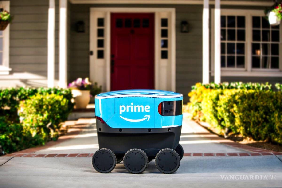 Amazon prueba carritos robot para realizar entregas