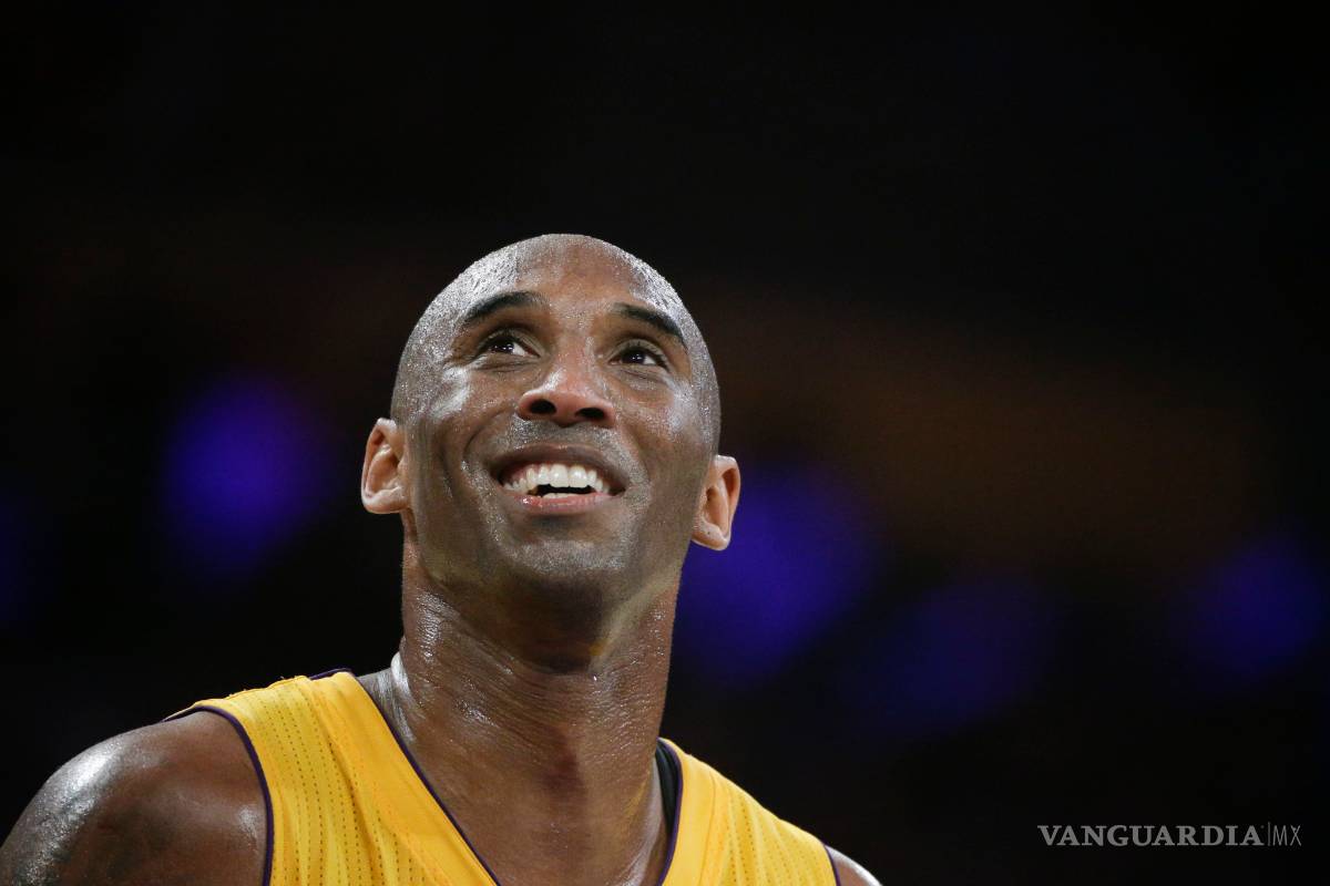 Kobe Bryant se despide de la NBA como una leyenda al anotar 60 puntos