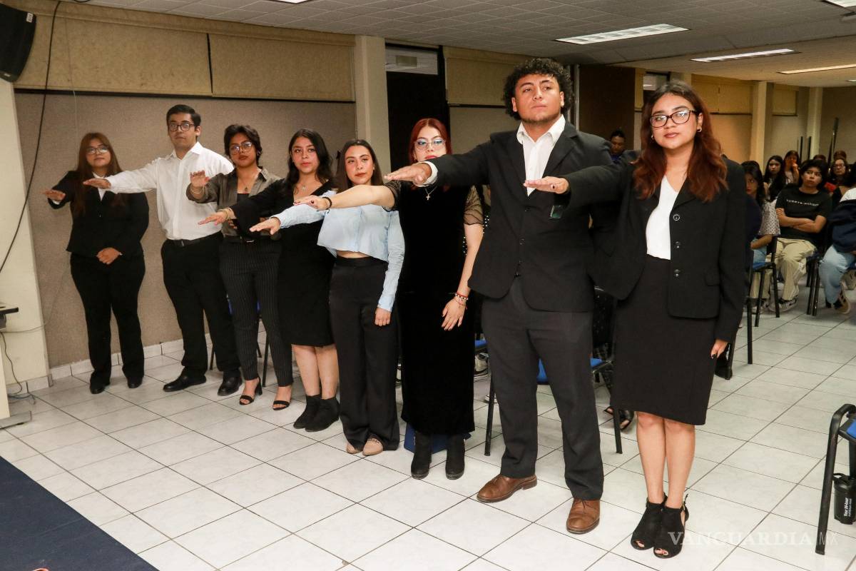 $!La nueva mesa directiva de alumnos asumió el compromiso de impulsar iniciativas en beneficio de la comunidad universitaria.