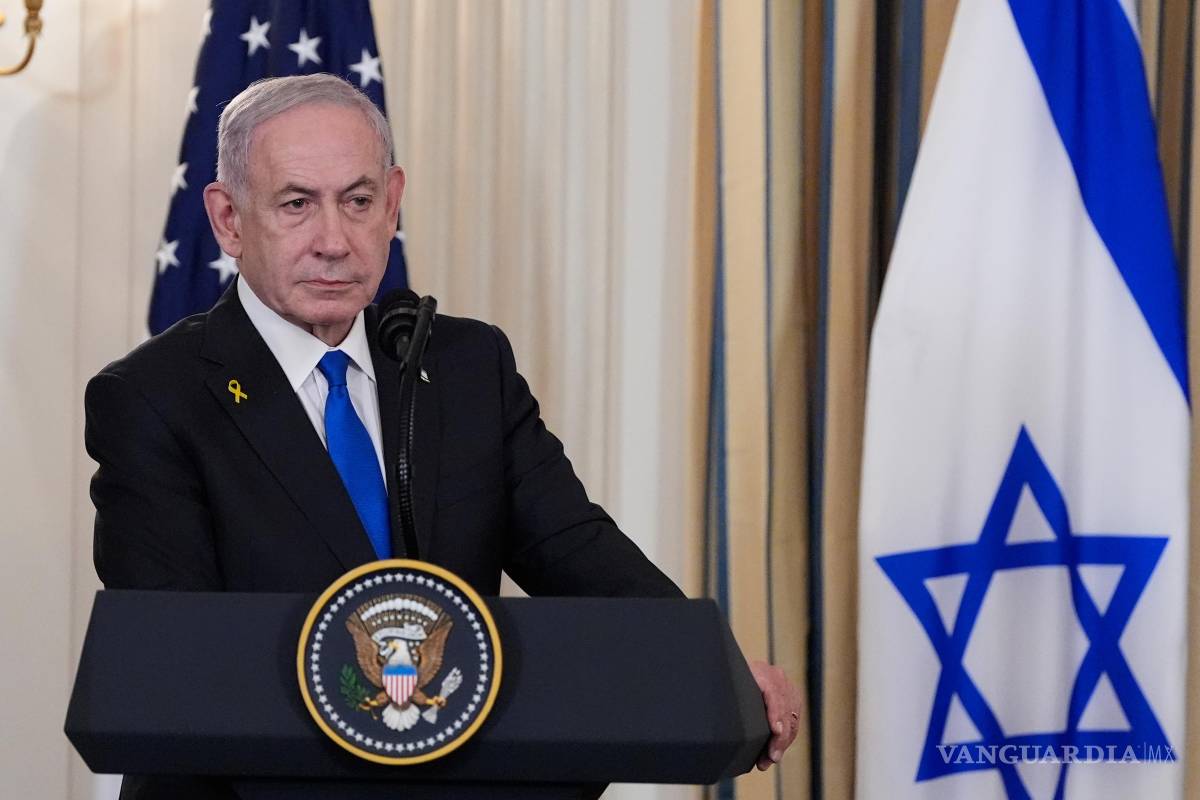 $!El primer ministro de Israel, Benjamin Netanyahu, durante una conferencia de prensa en el Comedor de Estado de la Casa Blanca.