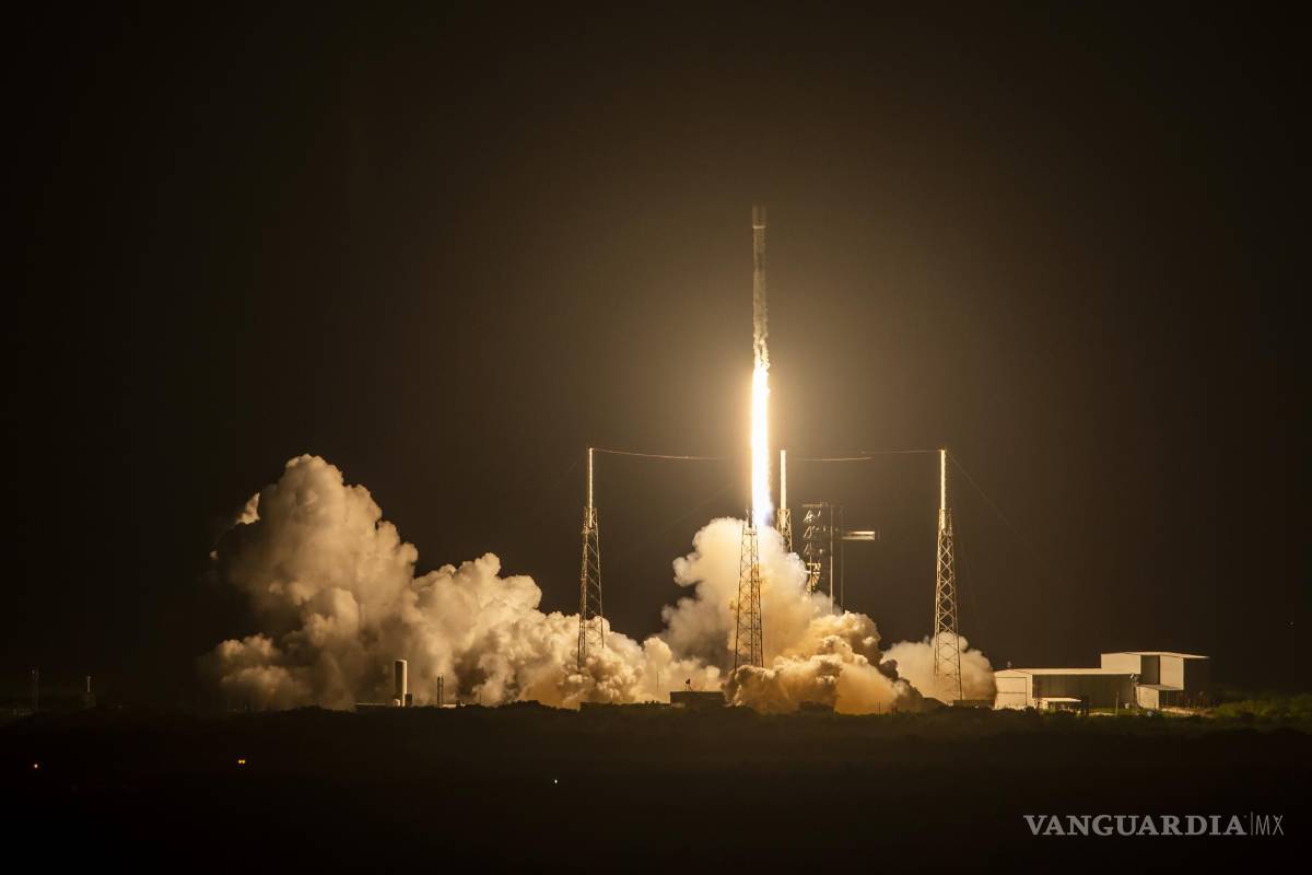 FAA suspende los lanzamientos de SpaceX y es sometido a investigación federal tras el incendio de cohete