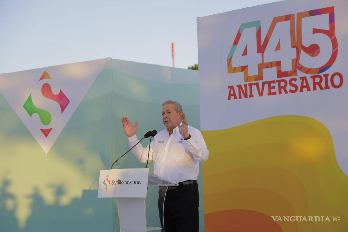 $!Saltillo, Coah. Mex. 25 de julio del 2022 Tradicionales Mañanitas por el 445 Aniversario de Saltillo, en la Plaza del Mirador