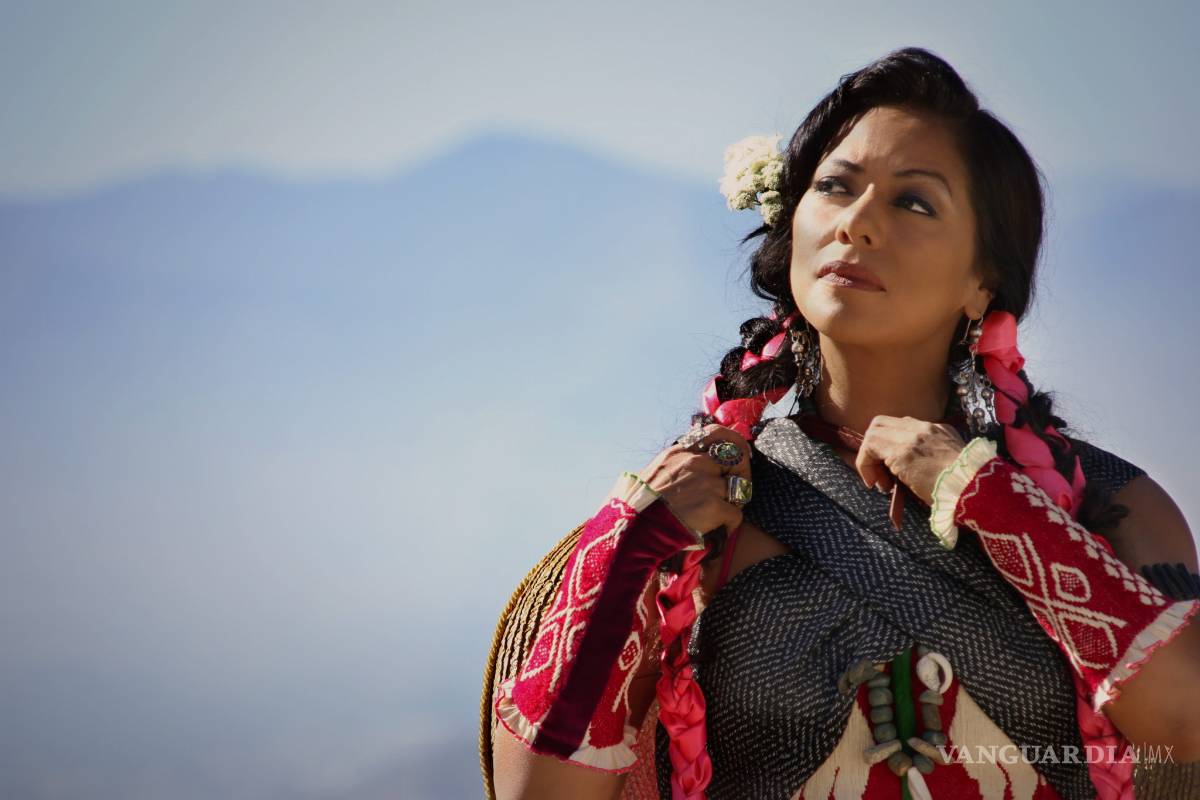 Condena Lila Downs la &quot;caza de brujas&quot; a los migrantes en EU