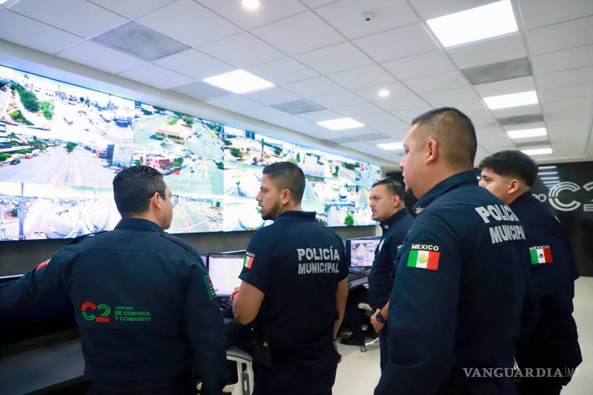 $!Autoridades realizan patrullajes e inspecciones aleatorias en colonias donde anteriormente se ha detectado venta clandestina de alcohol.