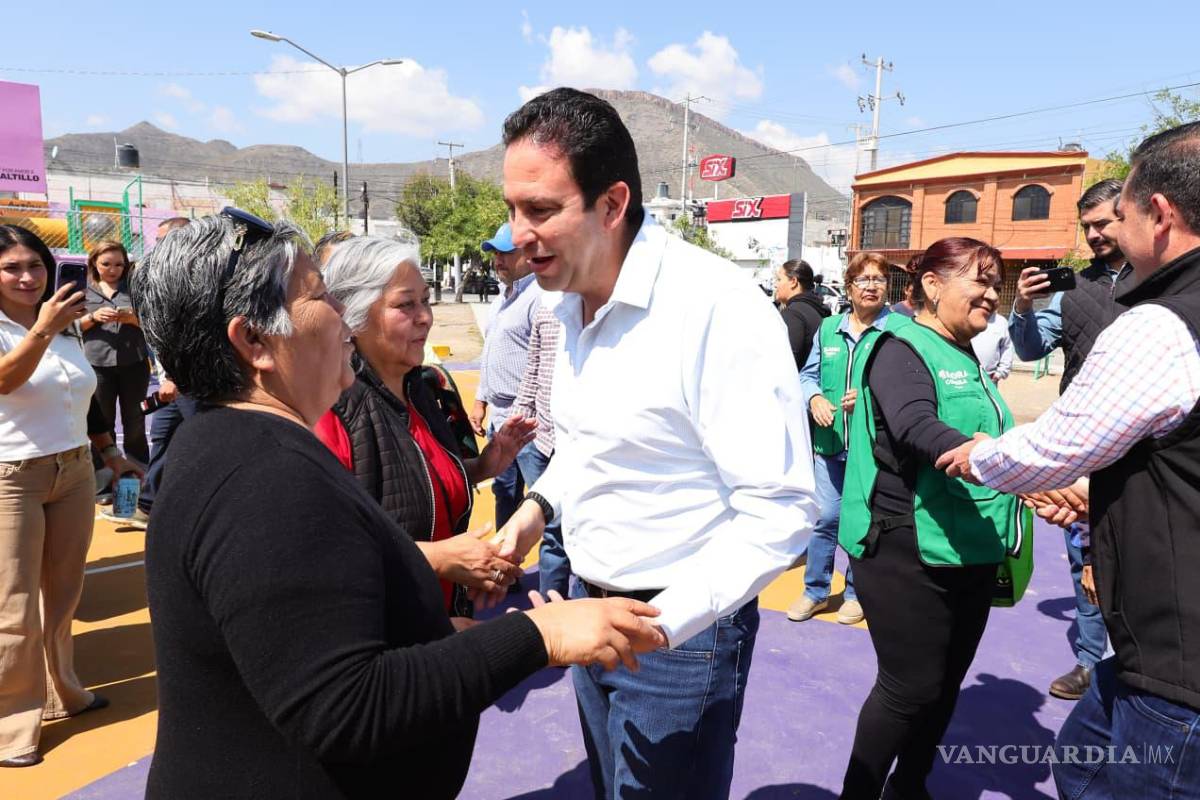$!Vecinos agradecieron al Alcalde la obra y la oportunidad de participar en decisiones públicas.