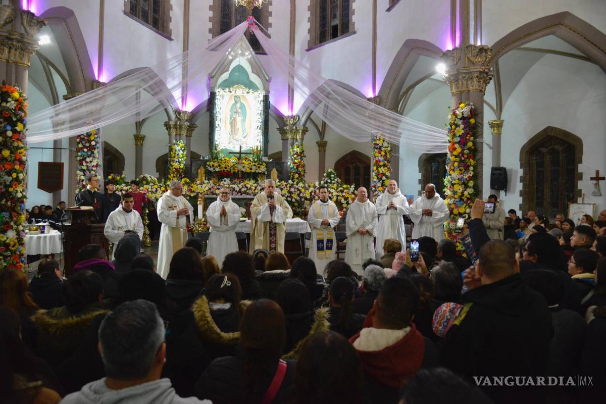 Saltillo celebra a la Virgen de Guadalupe con mañanitas y mariachi