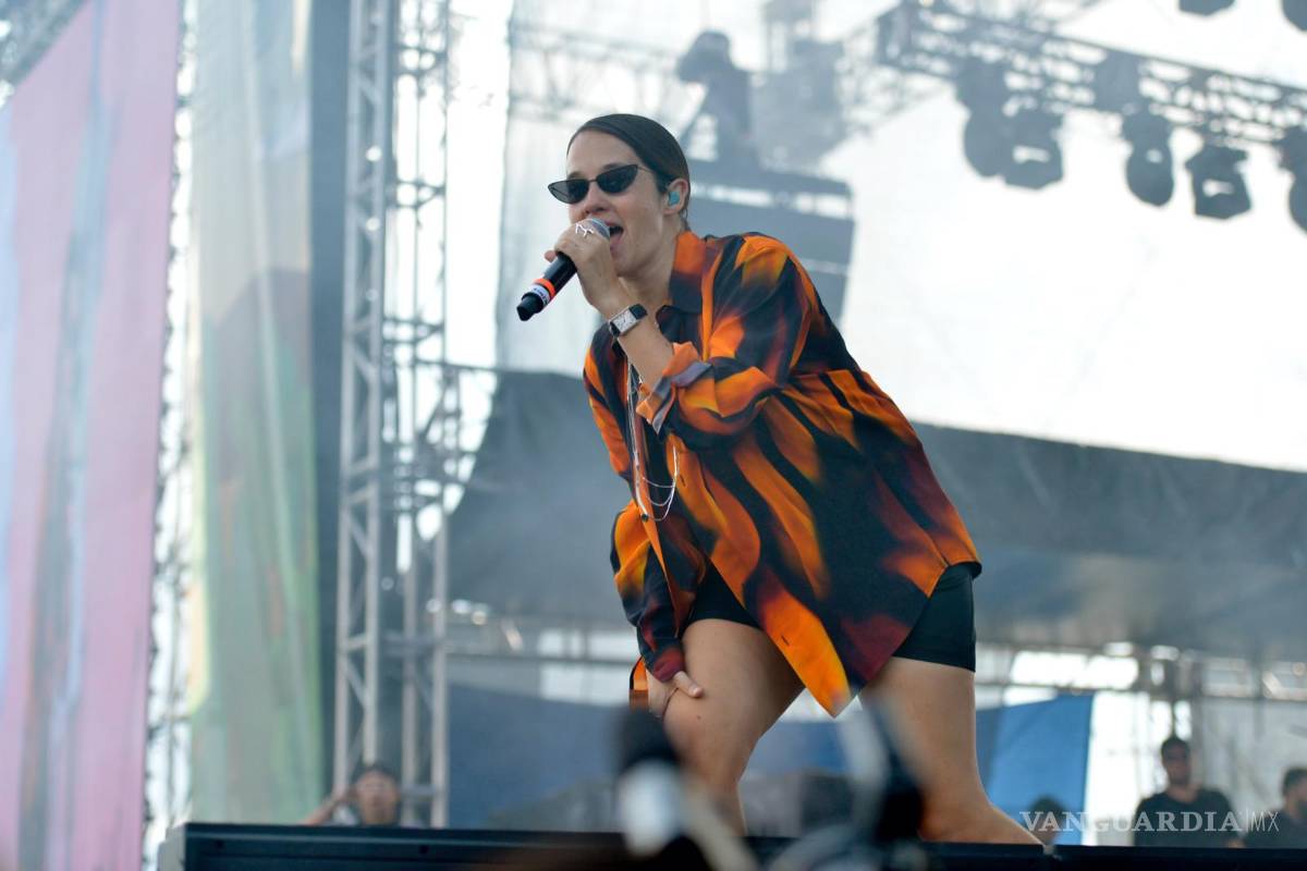 $!Ximena Sariñana presentó sus mejores canciones que pusieron a cantar a cientos de asistentes