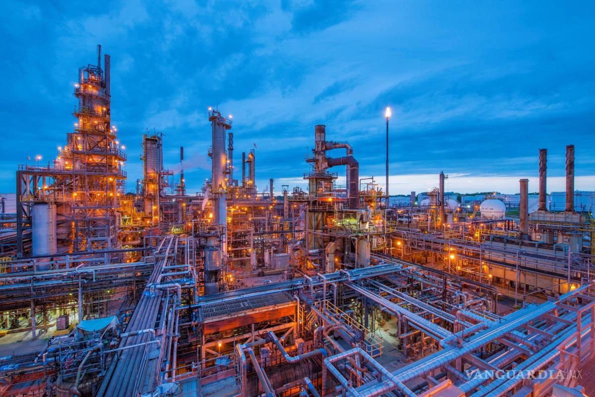 Fusión de dos petroleras conforma la refinería más grande en Estados Unidos