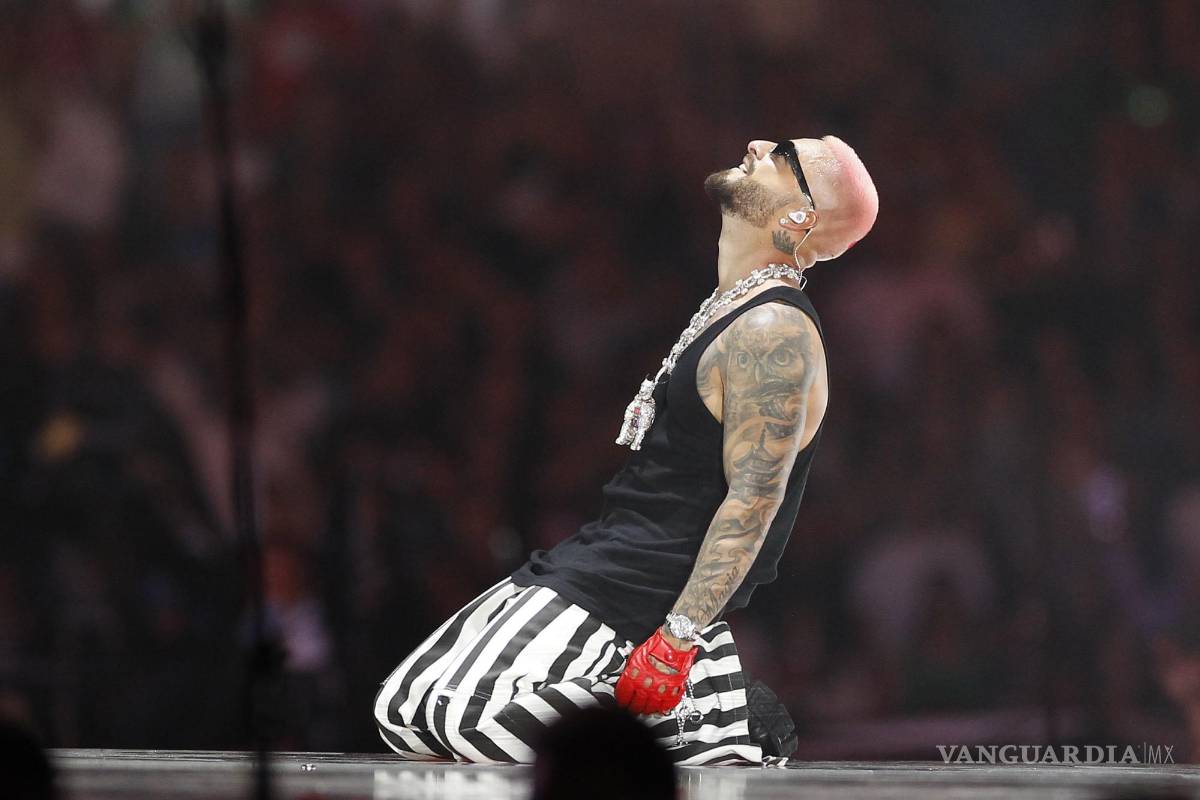 $!El cantante colombiano Maluma canta durante su concierto Medallo en el mapa en Medellín, Colombia.