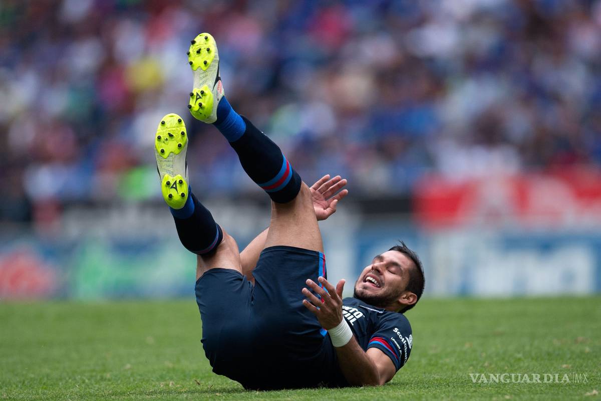 Exjugador de Cruz Azul y periodista se postulan para dirigir a La Máquina