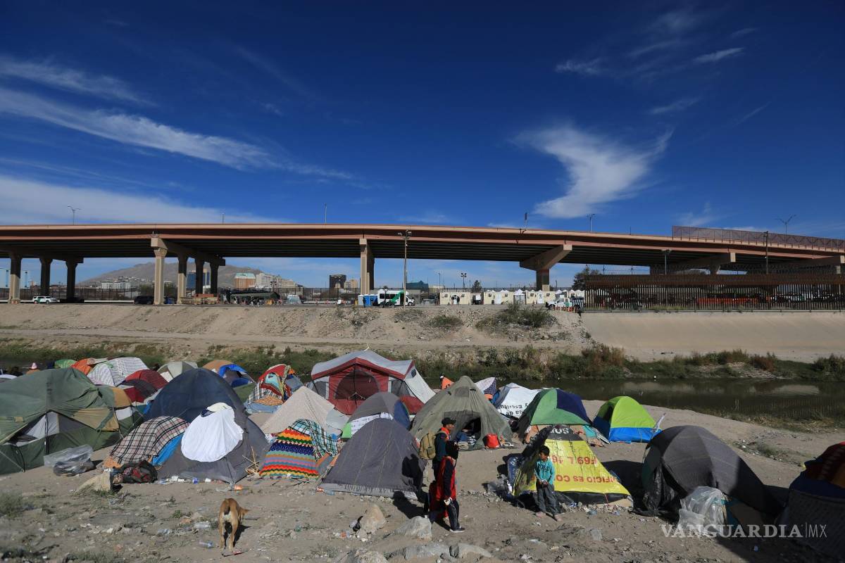 Por el frío, llaman migrantes venezolanos a usar albergues