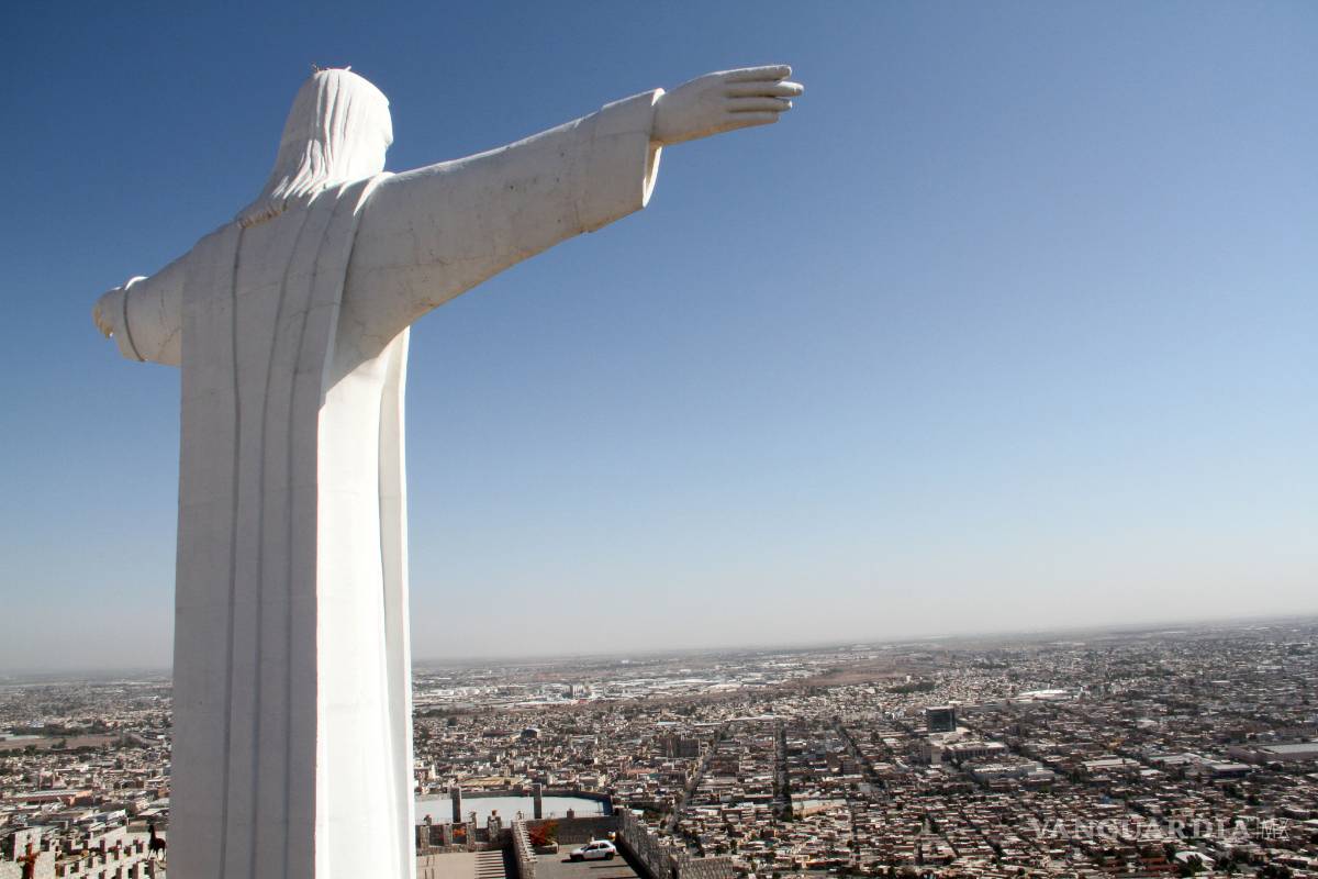 Polémica por foto en Cristo de las Noas