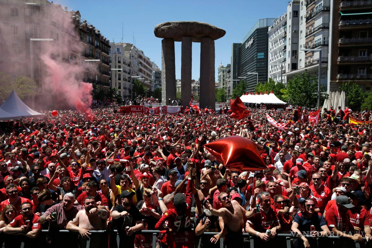 $!La final de la Champions tendrá un minuto de silencio por 'La Perla' Reyes