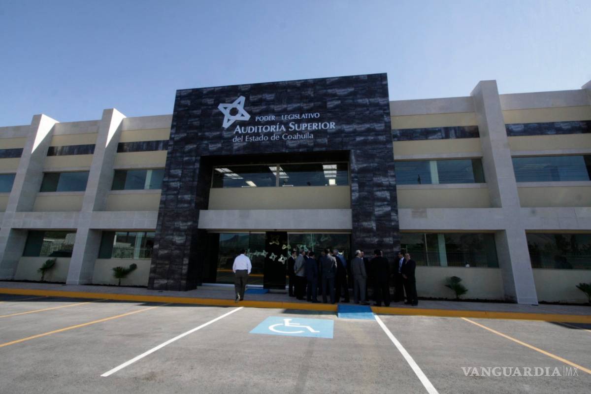 SAT multa a 14 municipios de Coahuila