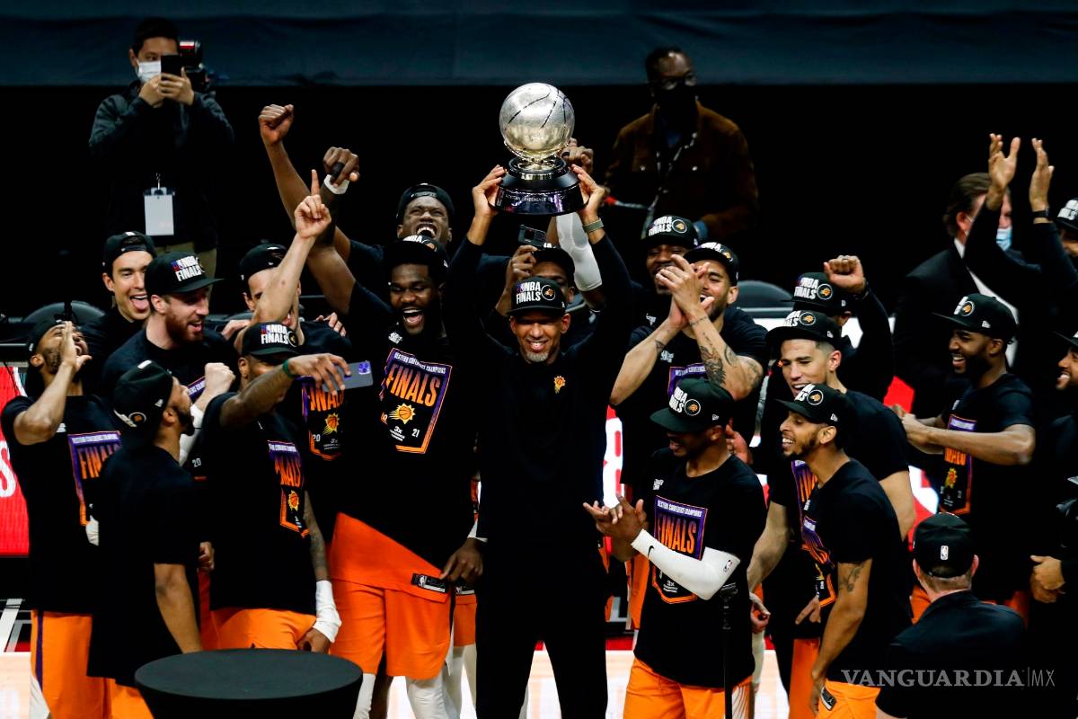 Phoenix está que arde en el Oeste