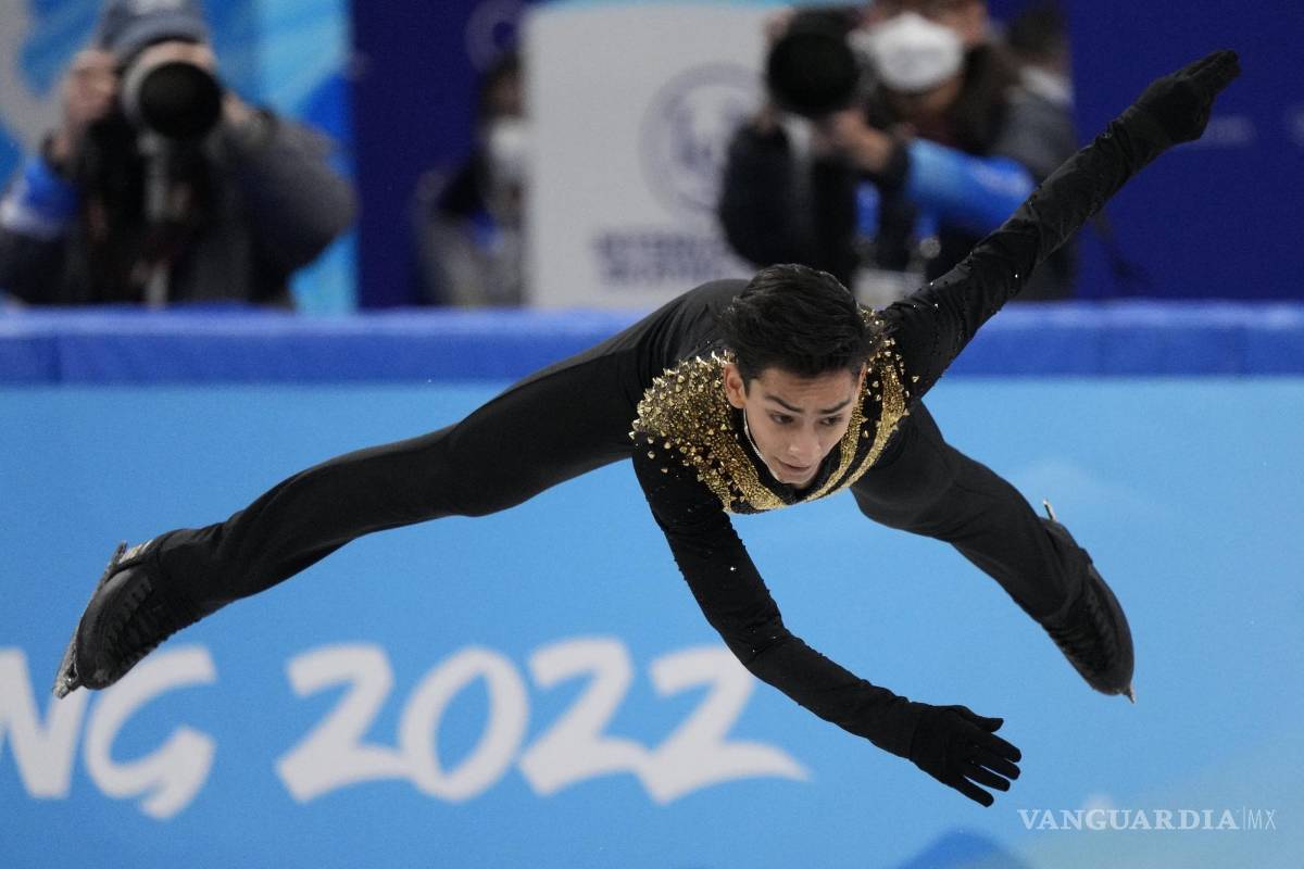 Avanza Donovan Carrillo a la final de patinaje artístico; hace historia en los Juegos Olímpicos de Invierno