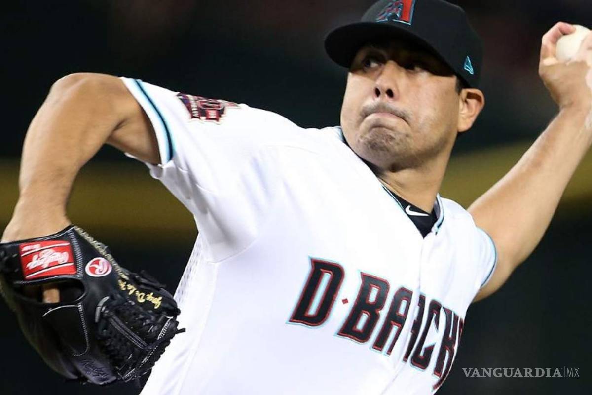 Los Cachorros contratan al pítcher mexicano Jorge de la Rosa