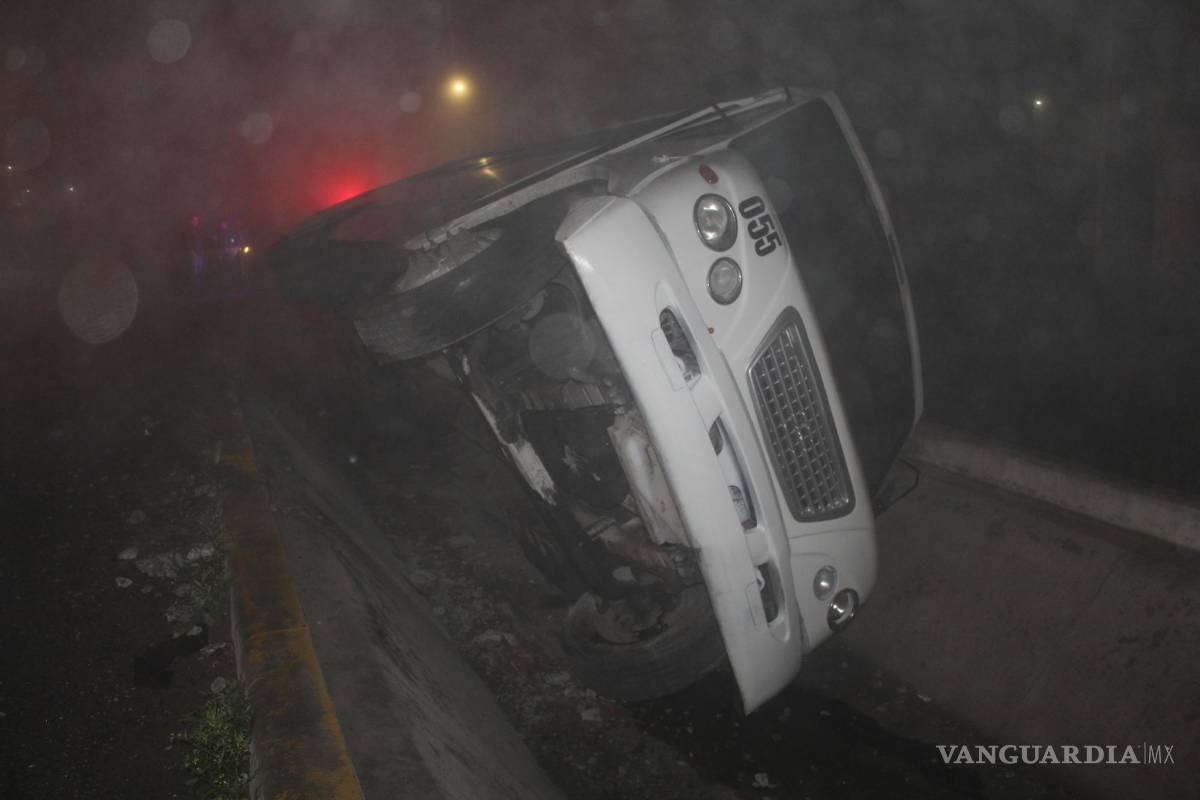 Neblina y llovizna provocan dos accidentes en Saltillo