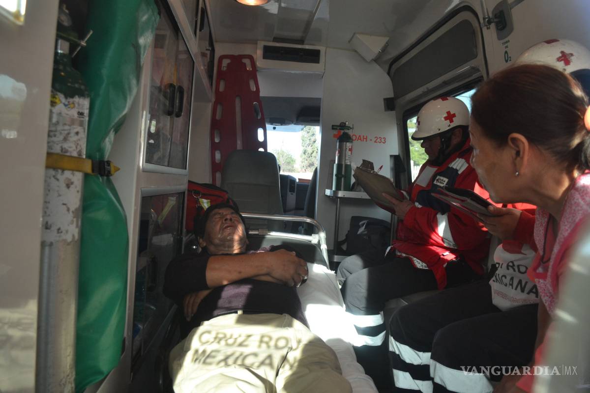 Taxista se quema con agua de radiador