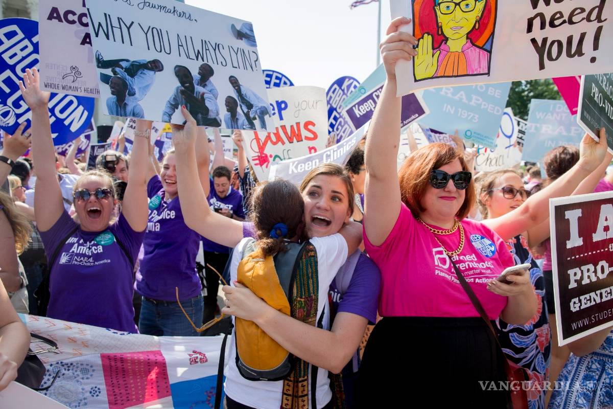 Suprema Corte de Estados Unidos declara inconstitucional polémica ley de abortos de Texas