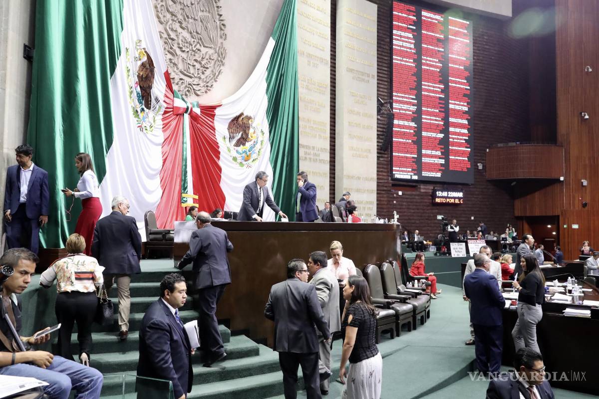 Despiden a 3 mil ‘aviadores’ en Congreso federal; cortan 40% de plazas en San Lázaro