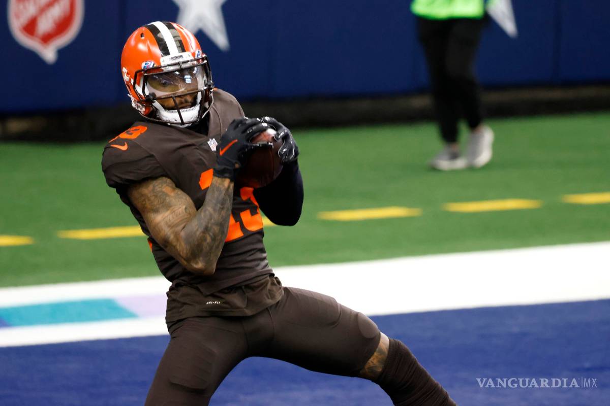 Odell Beckham es enviado a su casa en espera de resultados de prueba de COVID-19