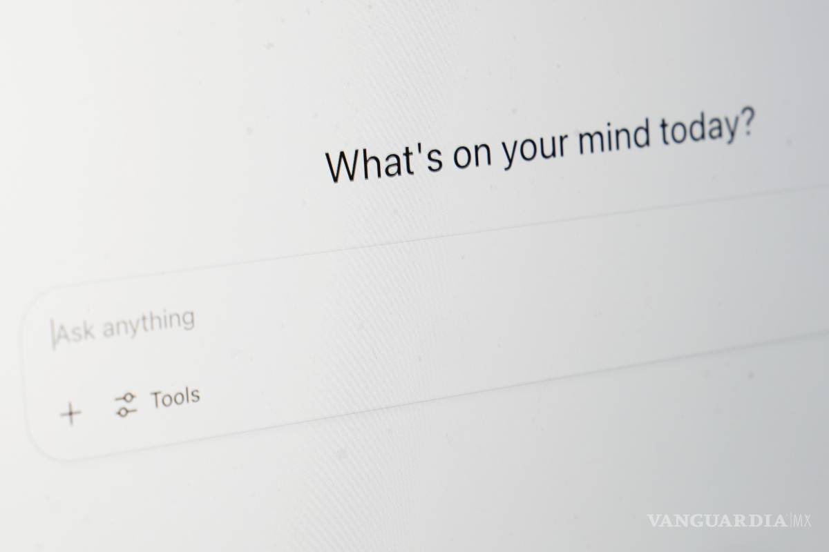 Advierte estudio que ChatGPT da a adolescentes consejos sobre drogas y suicidio