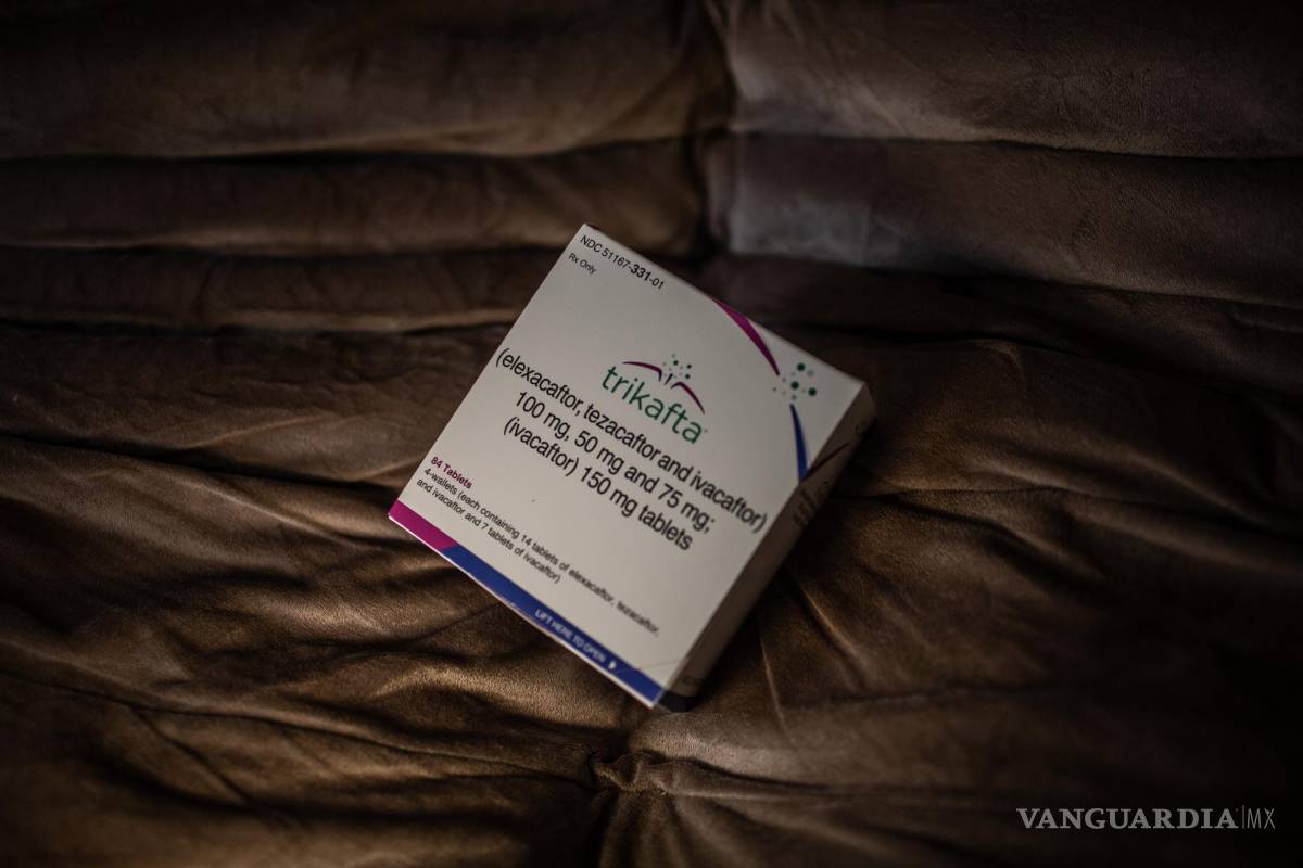 $!Una caja del costoso medicamento para la fibrosis quística Trikafta, en Curitiba, Brasil.