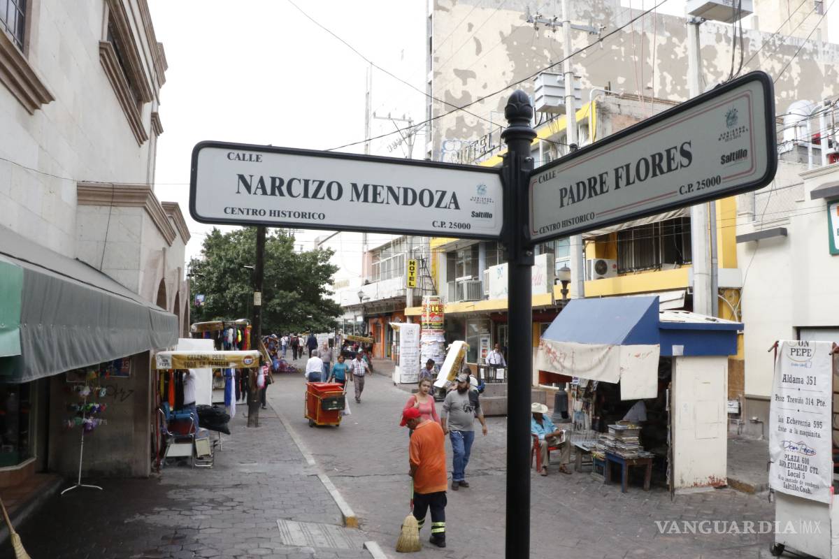 Desconocen saltillenses en honor a quién se puso el nombre de Padre Flores a céntrica calle