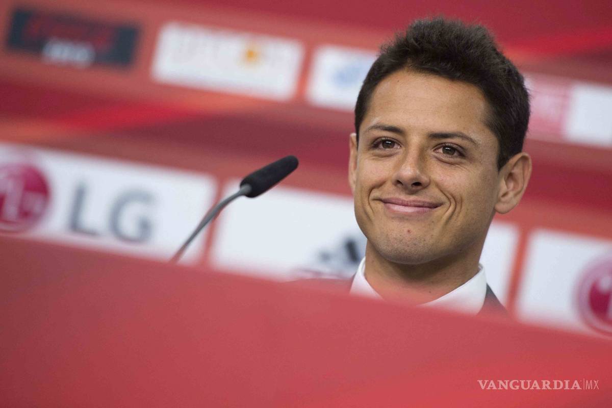 Chicharito debuta como titular en derrota de Bayer Leverkusen