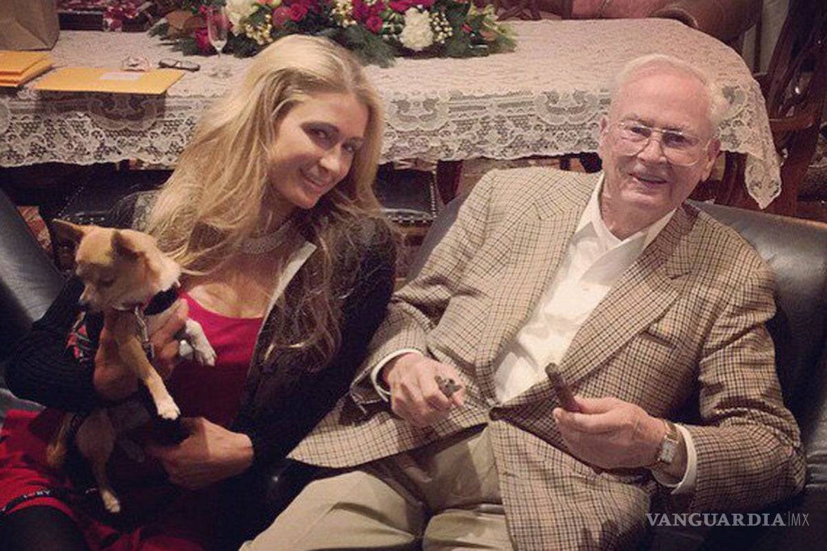 Paris Hilton anuncia la muerte de su abuelo Barron Hilton