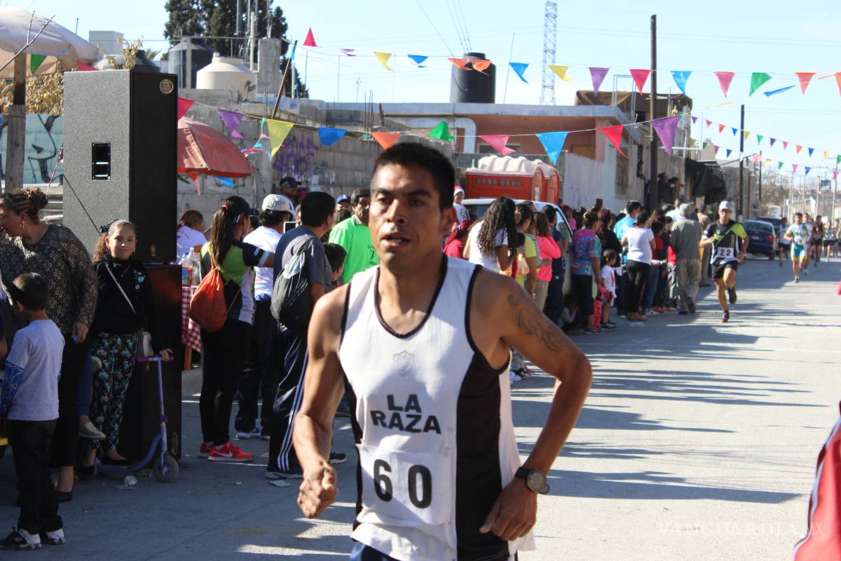 Corredores de Saltillo celebraron la Navidad