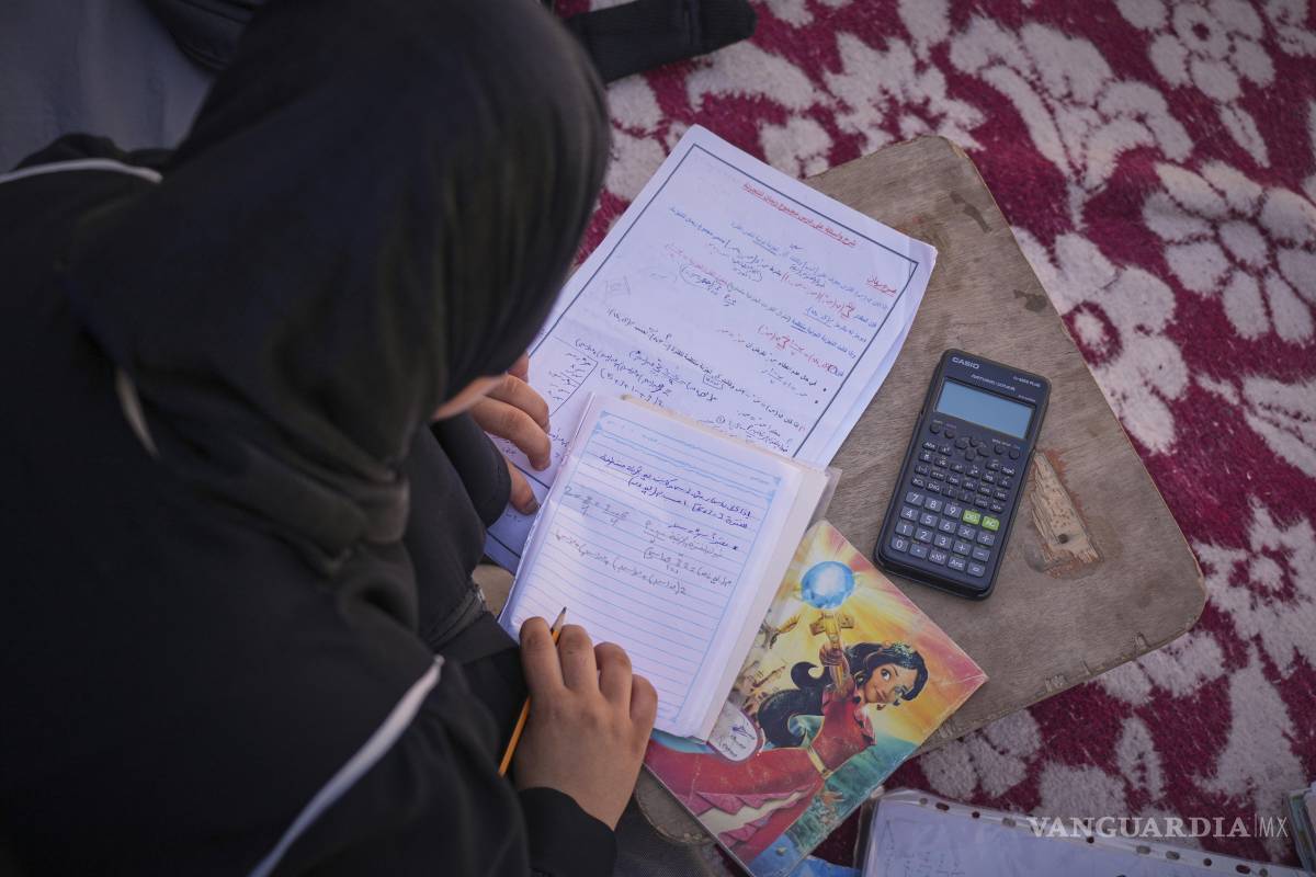 $!Más de 650,000 estudiantes no han tenido acceso a la educación desde el inicio de la guerra, según la agencia de la ONU para la infancia, UNICEF.