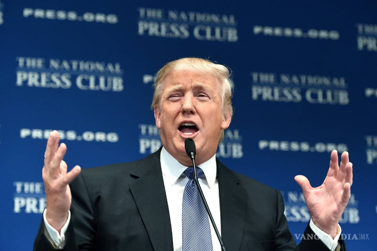 Famosos reaccionan a la visita de Trump a México