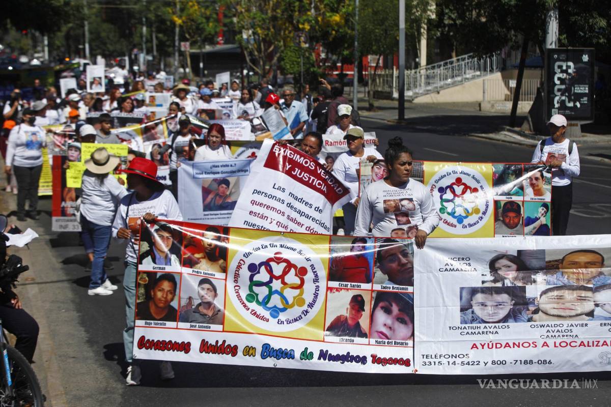 $!Marchan madres en la CDMX por sus desaparecidos; condenan omisiones de la autoridad