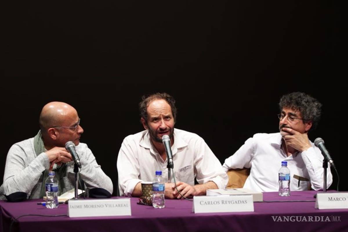 "Luz", reúne los guiones ilustrados de todas las películas de Carlos Reygadas