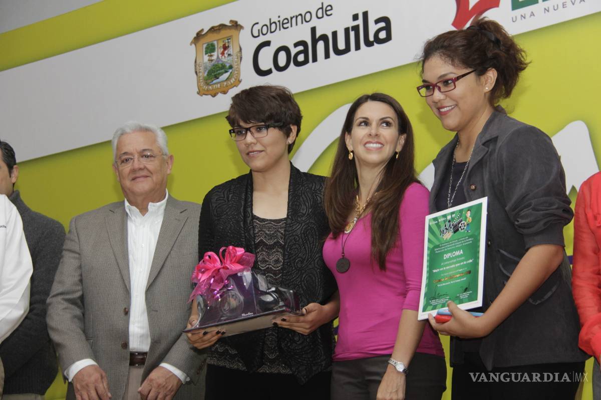 DIF Coahuila premia tres cortos contra trabajo infantil