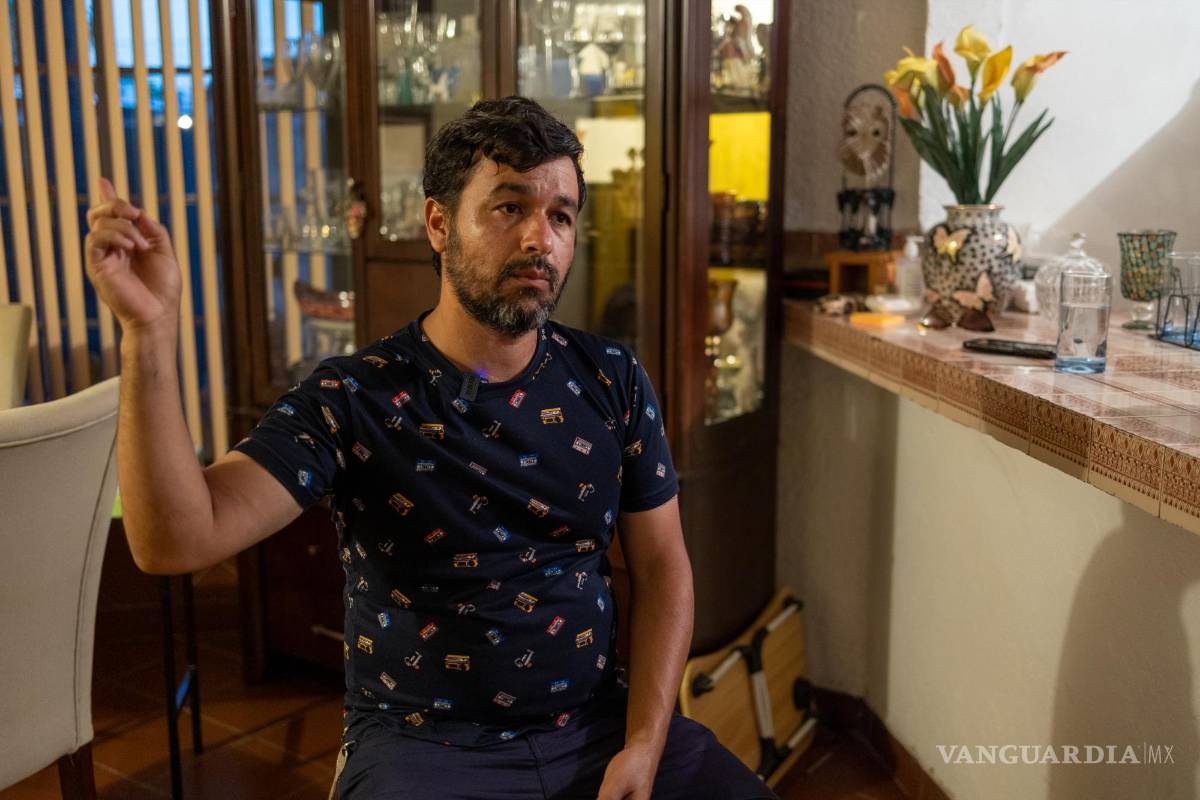 $!León Fierro, integrante de Mexicali Resiste, fue uno de los activistas más visibles durante las protestas masivas contra Constellation Brands.