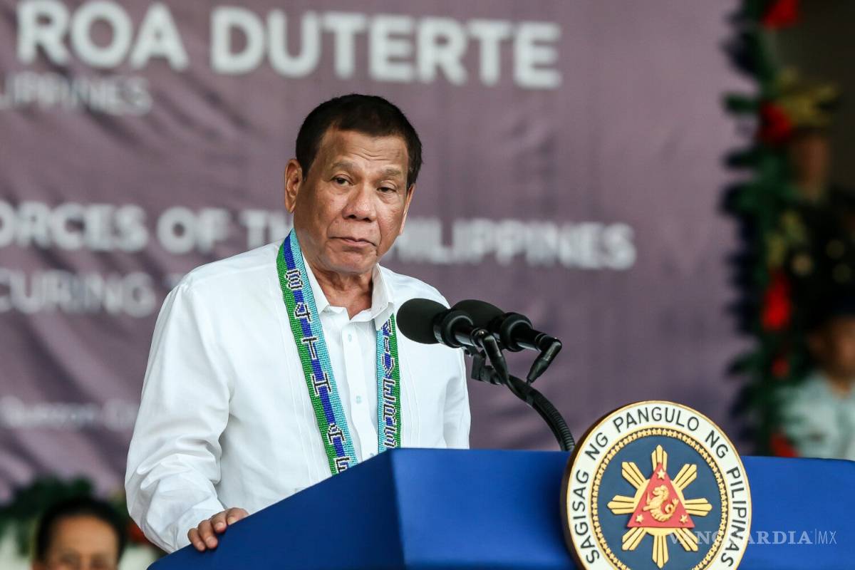 Presidente de Filipinas, Rodrigo Duterte, ordena disparar a quienes infrinjan cuarentena por COVID-19