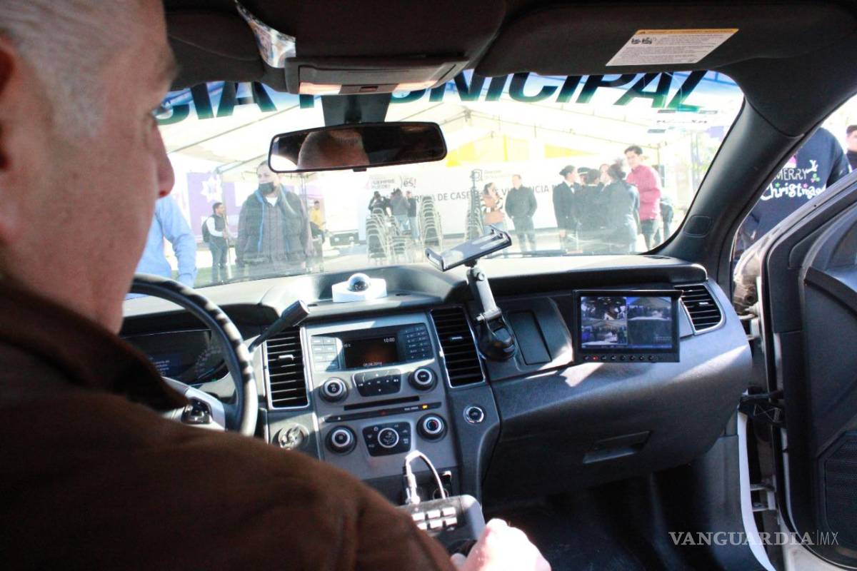 Empieza la instalación de cámaras inteligentes en patrullas de la Policía de Torreón